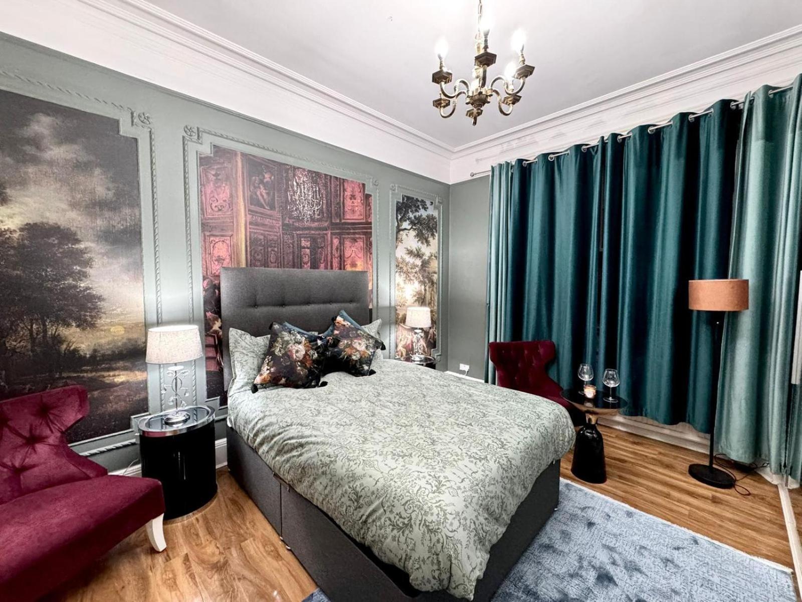 Marylebone Family Four Bedroom Apartment