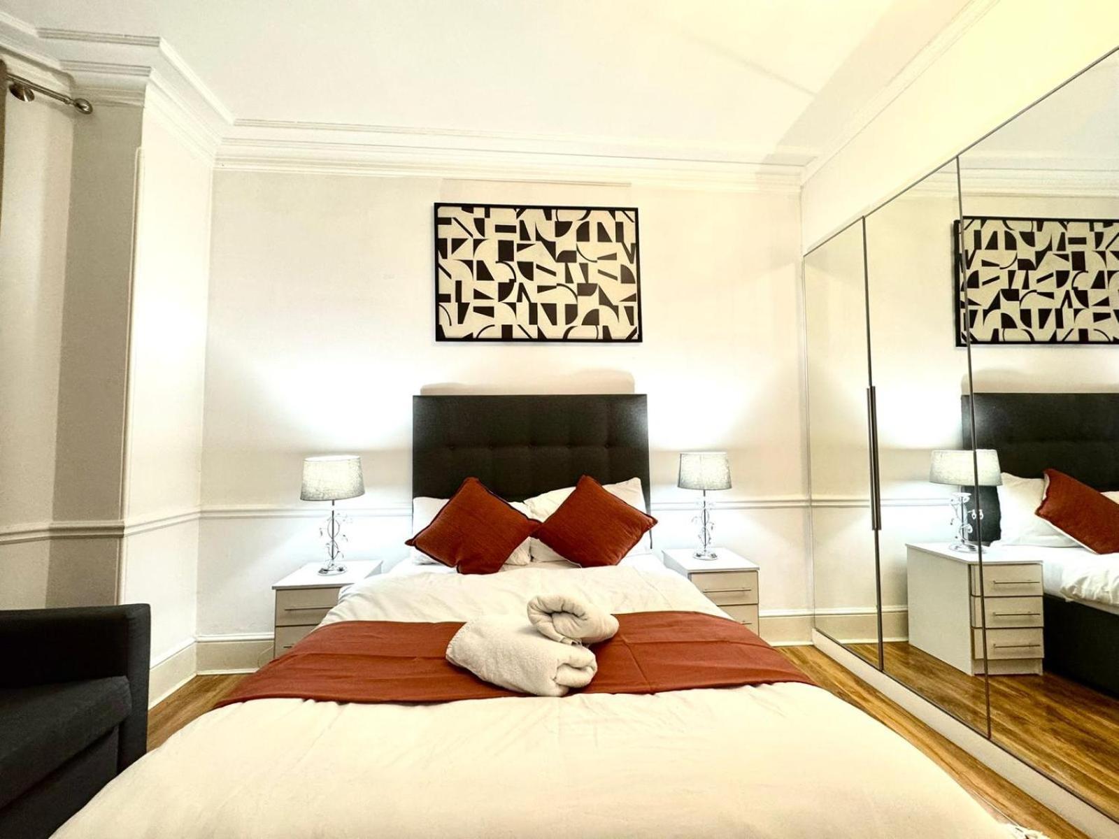 Marylebone Family Four Bedroom Apartment London